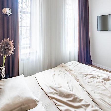 Apartament Romari Таманська 12 Lwów Zewnętrze zdjęcie
