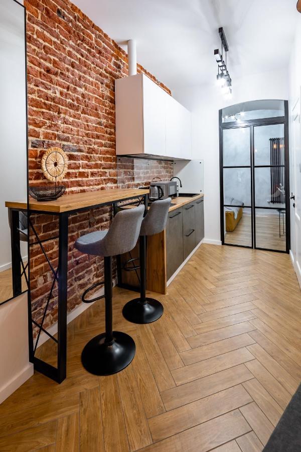 Apartament Romari Таманська 12 Lwów Zewnętrze zdjęcie