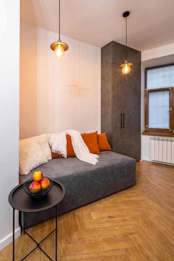 Apartament Romari Таманська 12 Lwów Zewnętrze zdjęcie