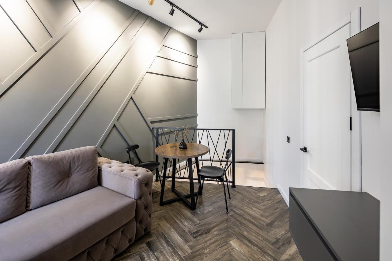 Apartament Romari Таманська 12 Lwów Zewnętrze zdjęcie