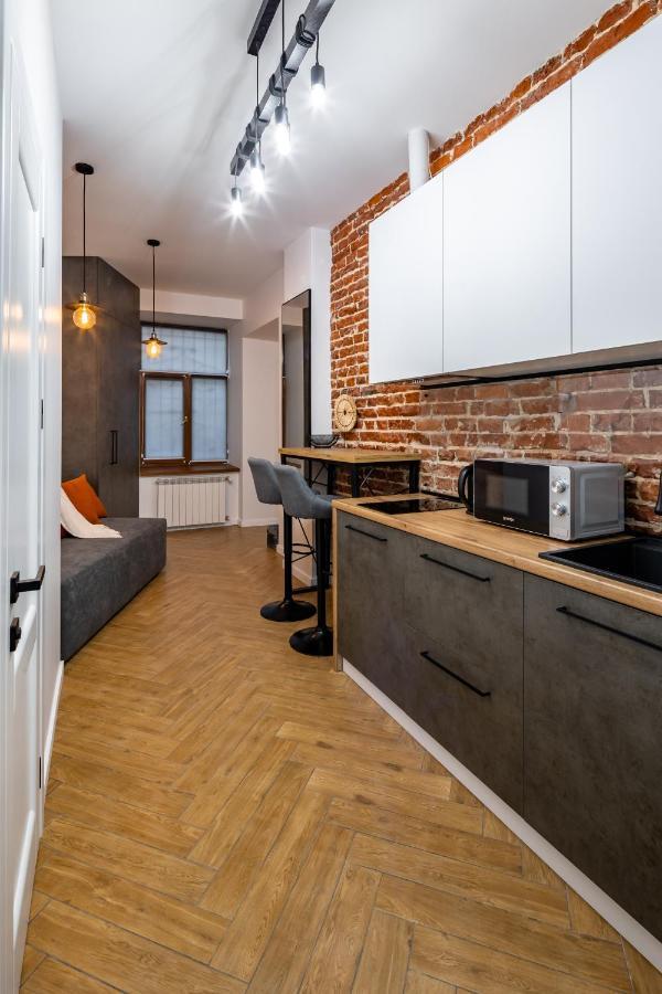Apartament Romari Таманська 12 Lwów Zewnętrze zdjęcie