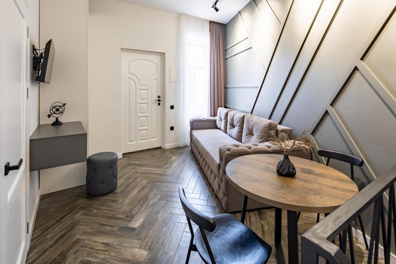 Apartament Romari Таманська 12 Lwów Zewnętrze zdjęcie