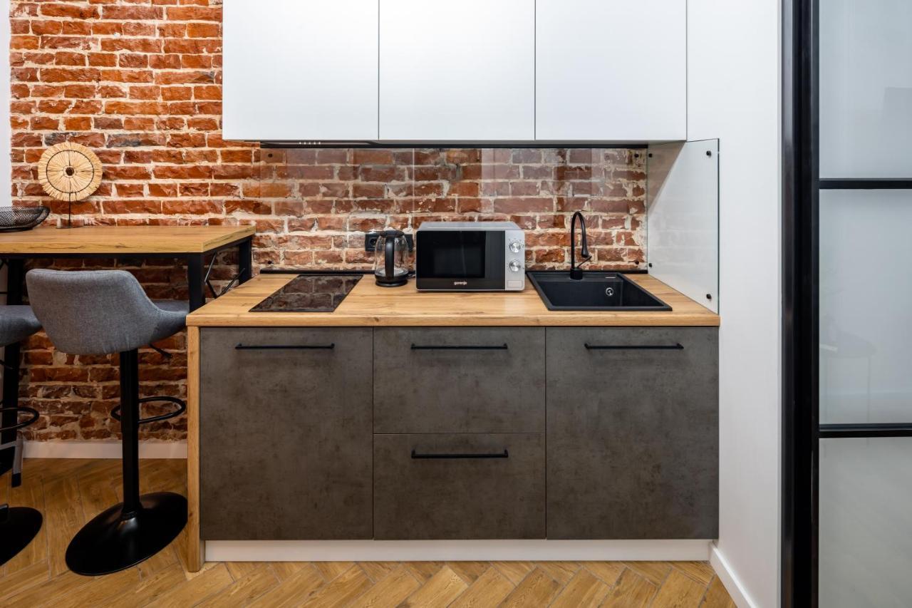 Apartament Romari Таманська 12 Lwów Zewnętrze zdjęcie