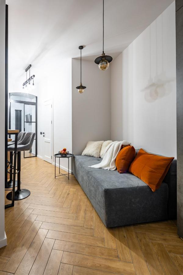Apartament Romari Таманська 12 Lwów Zewnętrze zdjęcie